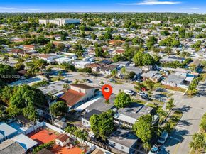 580 E 44th St, Hialeah FL 33013