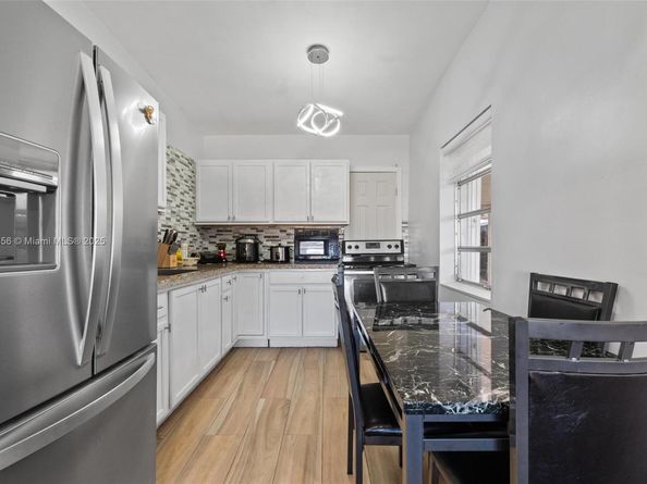 580 E 44th St, Hialeah FL 33013