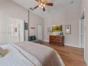 1150 Fairfield Meadows Dr, Weston FL 33327