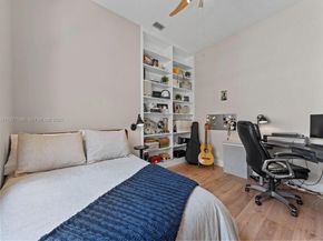 1150 Fairfield Meadows Dr, Weston FL 33327