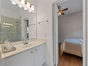 1150 Fairfield Meadows Dr, Weston FL 33327