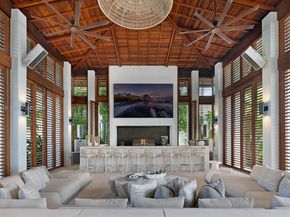 620 Arvida Pkwy, Coral Gables FL 33156