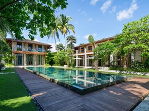 620 Arvida Pkwy, Coral Gables FL 33156