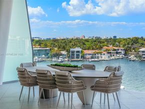 5 Grove Isle Dr PHS01, Coconut Grove FL 33131