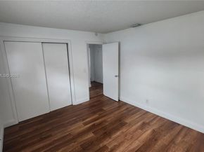 8690 Sunset Dr A, Palm Beach Gardens FL 33410