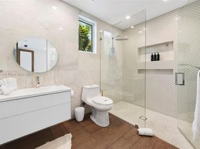 1319 Seminole Dr, Fort Lauderdale FL 33304