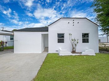 741 NW 77th Ter
