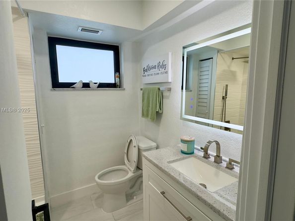 6705 Ficus Dr, Miramar FL 33023