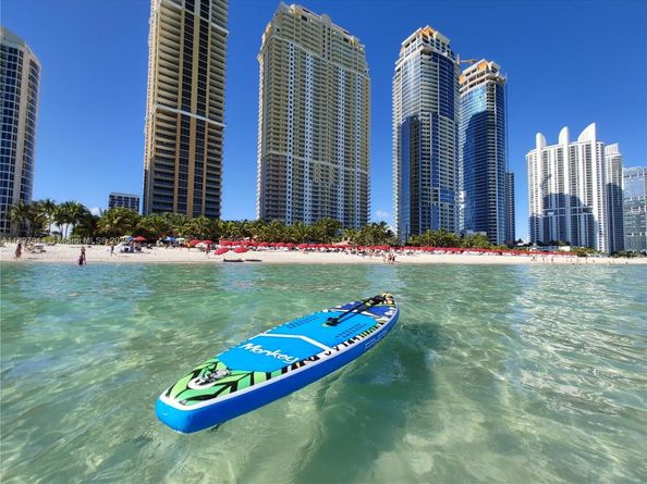 201 178th Dr 340, Sunny Isles Beach FL 33160