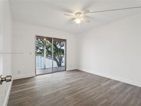 1301 SW 134th Way 213B, Pembroke Pines FL 33027
