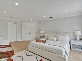 1411 Normandy Dr, Miami Beach FL 33141