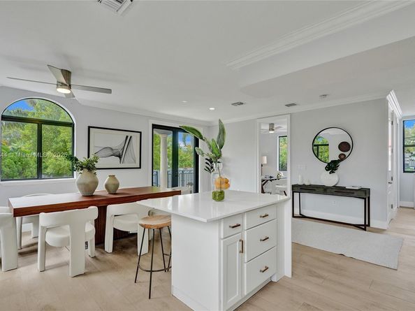 1411 Normandy Dr, Miami Beach FL 33141