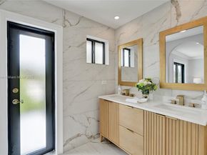 1411 Normandy Dr, Miami Beach FL 33141
