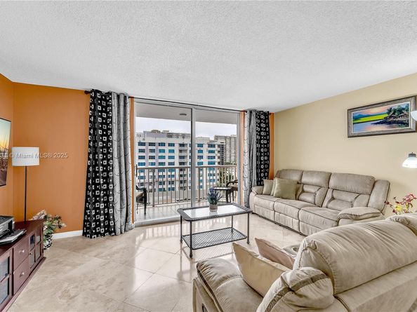 3161 S Ocean Dr 802, Hallandale Beach FL 33009