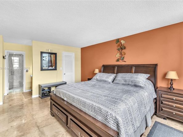 3161 S Ocean Dr 802, Hallandale Beach FL 33009