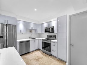 3161 S Ocean Dr 802, Hallandale Beach FL 33009