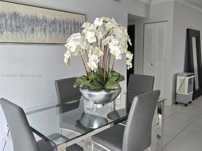 1265 W 24th St 201, Hialeah FL 33010