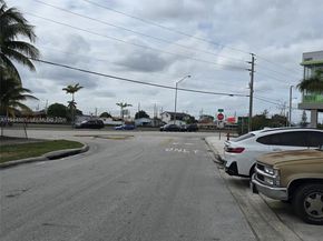 1265 W 24th St 201, Hialeah FL 33010