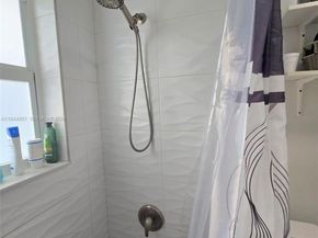 1265 W 24th St 201, Hialeah FL 33010