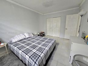 1265 W 24th St 201, Hialeah FL 33010