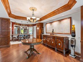 2941 Paddock Ln, Weston FL 33331