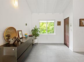 6610 Santona St, Coral Gables FL 33146