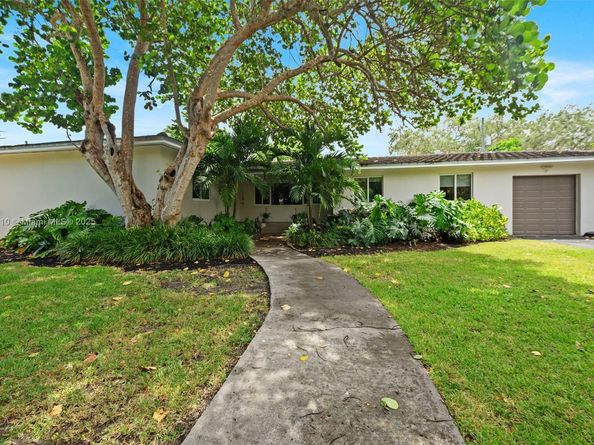 6610 Santona St, Coral Gables FL 33146