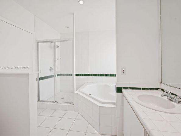 6610 Santona St, Coral Gables FL 33146