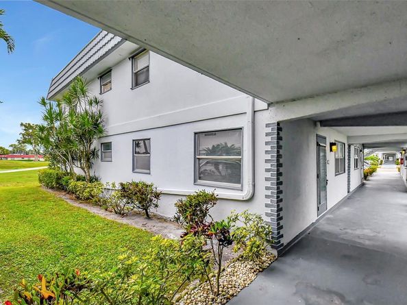 265 E Tuscany  E 265, Delray Beach FL 33446