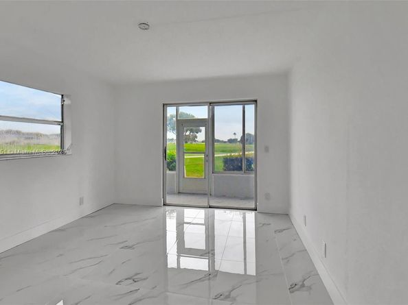 265 E Tuscany  E 265, Delray Beach FL 33446