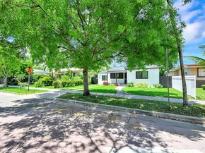 2261 SW 26th St, Miami FL 33133