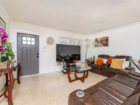 9370 SW 61st St, Miami FL 33173