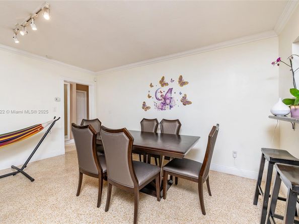 9370 SW 61st St, Miami FL 33173