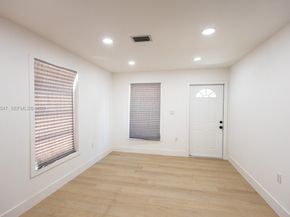 812 33rd St, West Palm Beach FL 33407