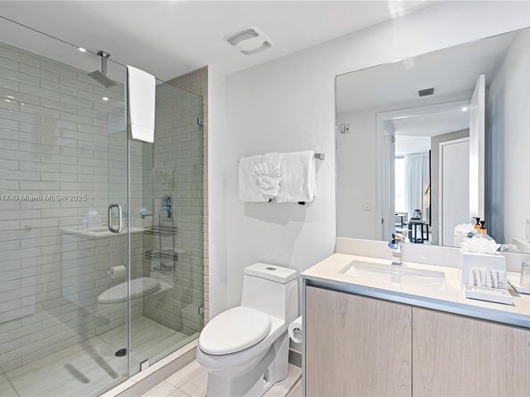 4010 S Ocean Dr R1701, Hollywood FL 33019