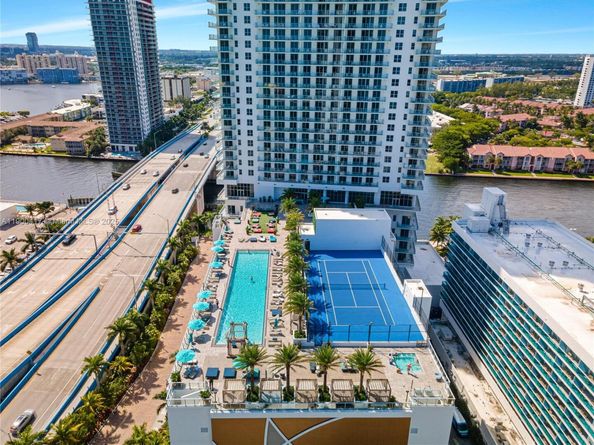 4010 S Ocean Dr R1701, Hollywood FL 33019