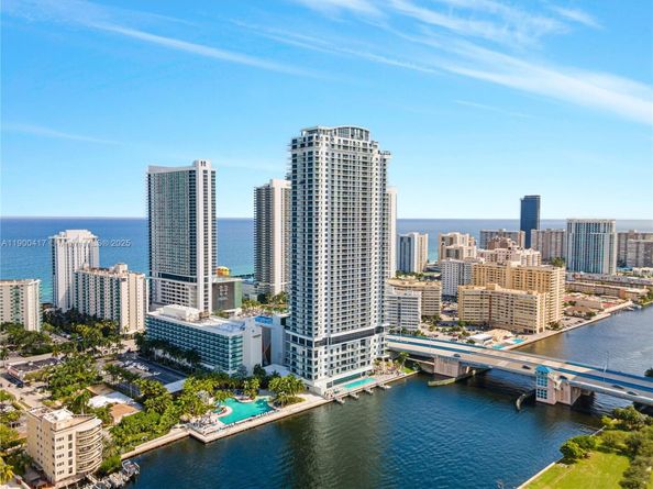 4010 S Ocean Dr R1701, Hollywood FL 33019