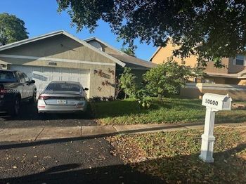 10000 SW 9th Ct