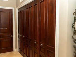 6200 SW 97th Ave, Miami FL 33173