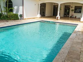 6200 SW 97th Ave, Miami FL 33173