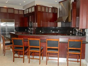6200 SW 97th Ave, Miami FL 33173