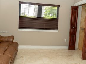 6200 SW 97th Ave, Miami FL 33173