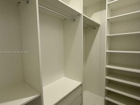 3200 Thomas Ave, Miami FL 33133