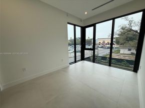 3200 Thomas Ave, Miami FL 33133