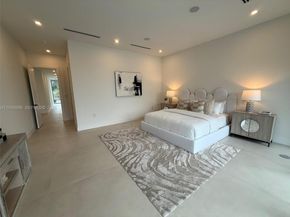 3200 Thomas Ave, Miami FL 33133