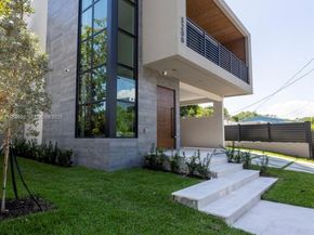 3200 Thomas Ave, Miami FL 33133