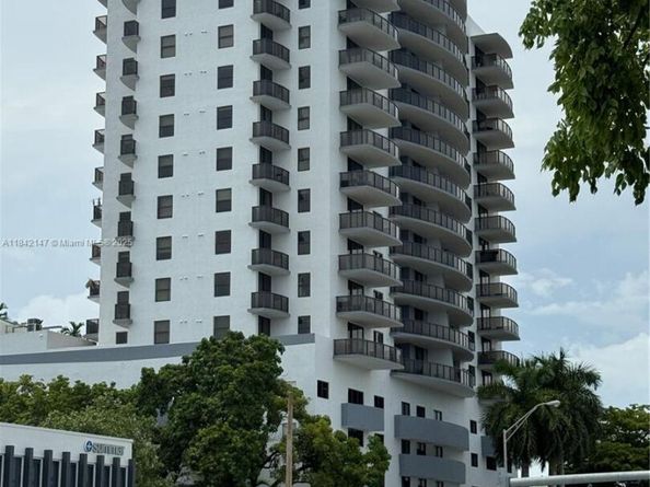 2301 SW 27th Ave 503, Miami FL 33145