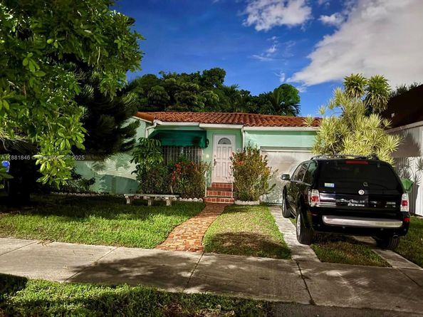 140 SW 48th Ct, Miami FL 33134