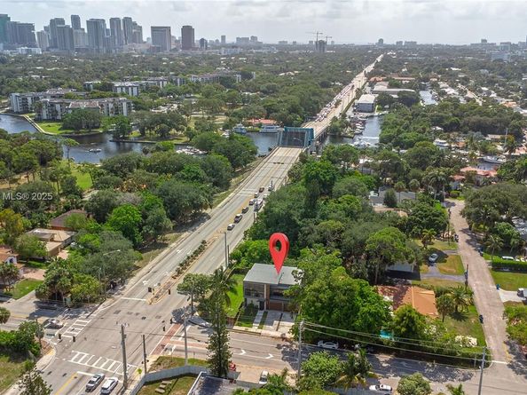 1200 SW 15th Ave, Fort Lauderdale FL 33312