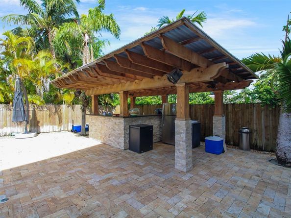 3736 SW 107th Ct, Miami FL 33165